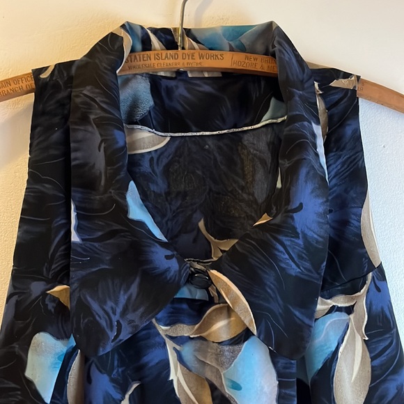 Vintage style blue print dress with oversized collar size large - Picture 2 of 3